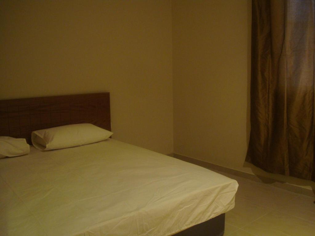 Red Tower Furnished Apartments Mahboula Εξωτερικό φωτογραφία